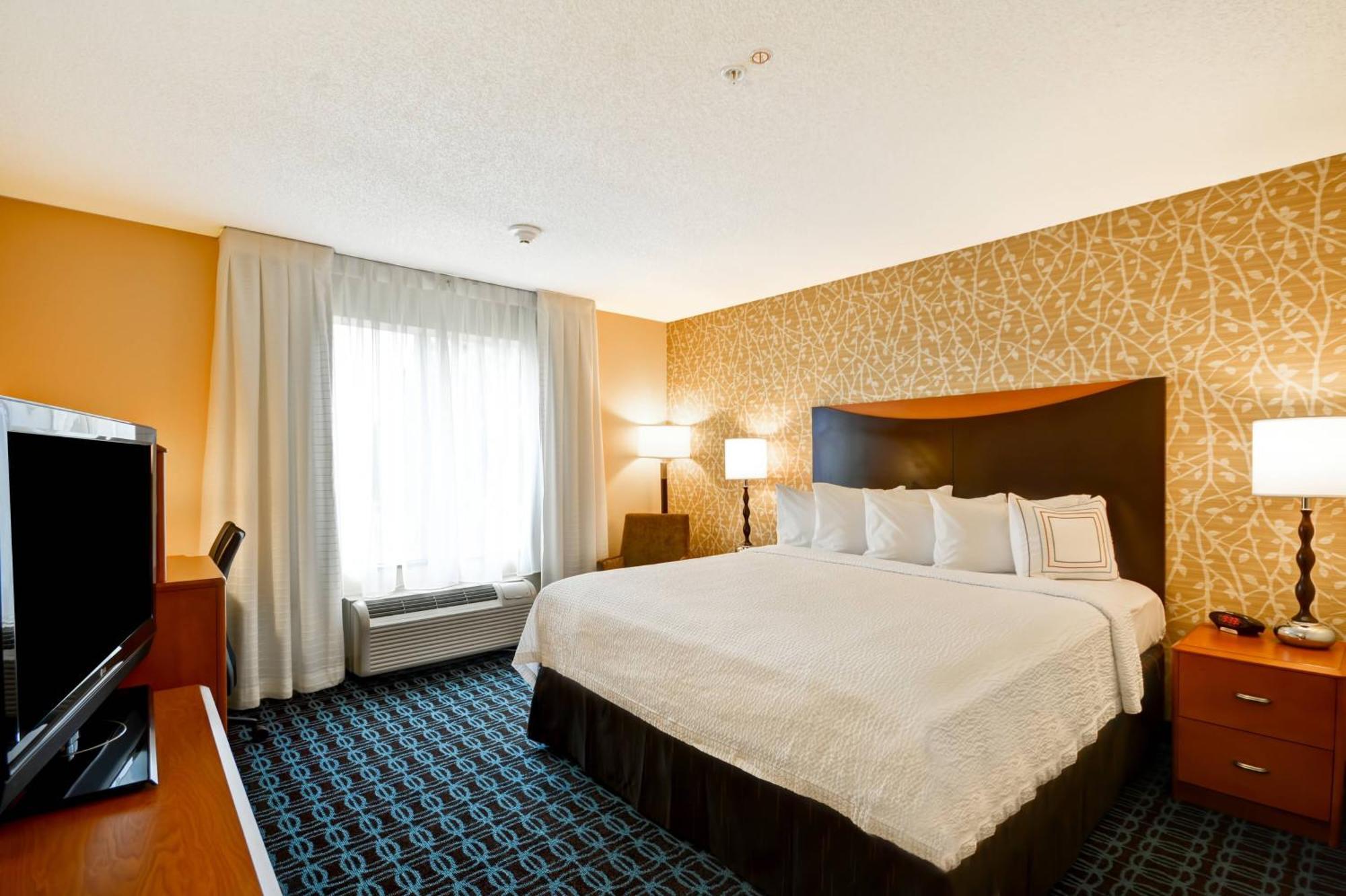 Fairfield Inn & Suites Tampa Fairgrounds/Casino Orient Park Εξωτερικό φωτογραφία