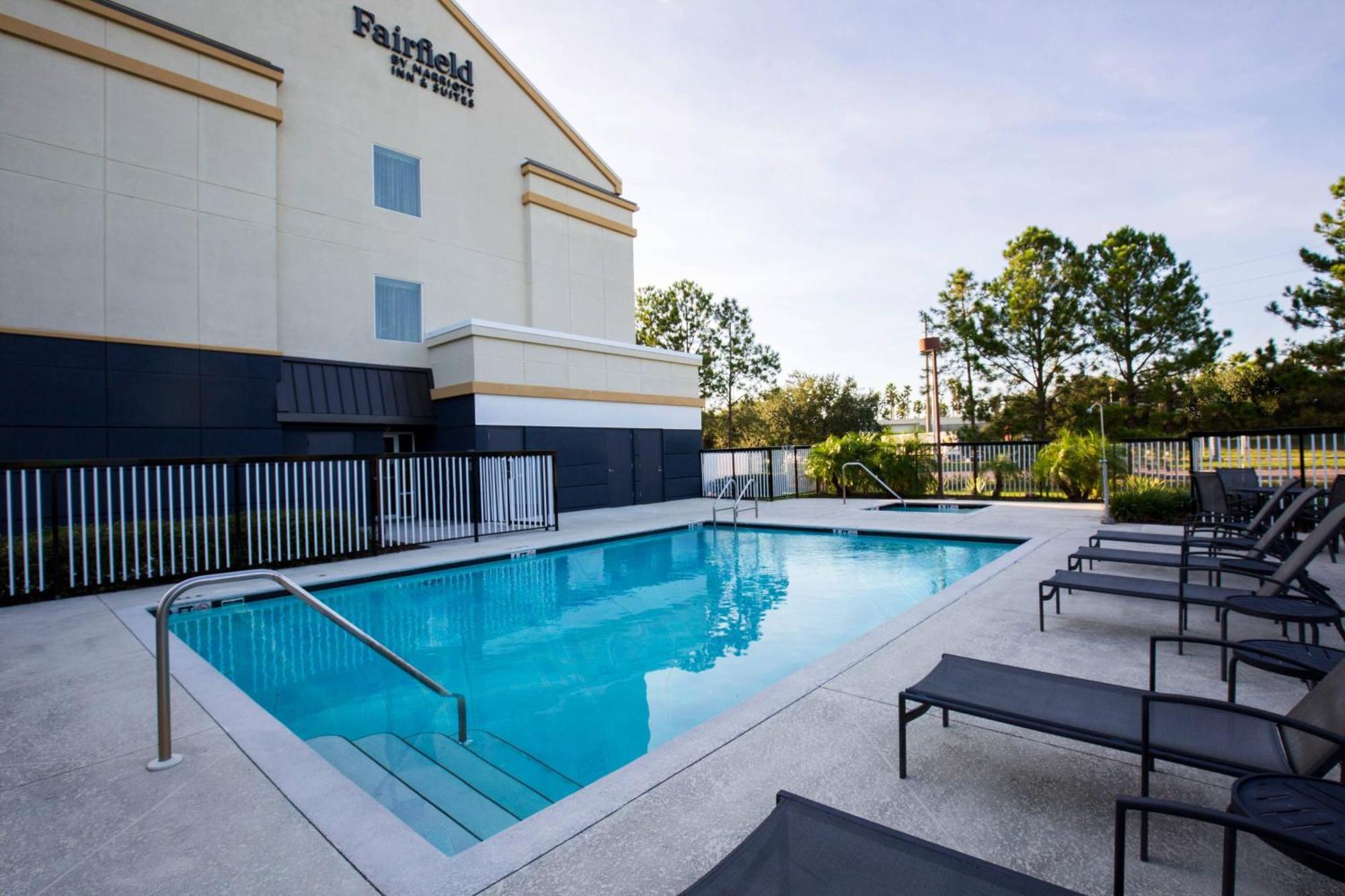 Fairfield Inn & Suites Tampa Fairgrounds/Casino Orient Park Εξωτερικό φωτογραφία